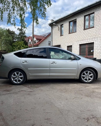 Toyota Prius cena 20900 przebieg: 207000, rok produkcji 2005 z Myślibórz małe 137